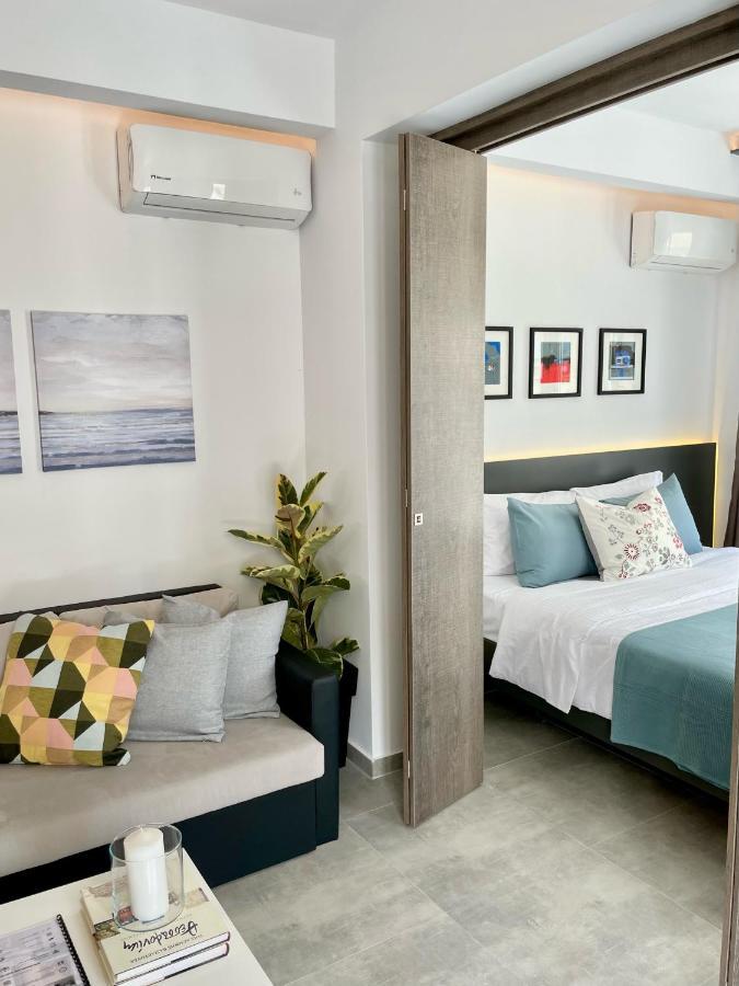 Domus City Apartment With Wonderful Balcony Tesalonika Bagian luar foto