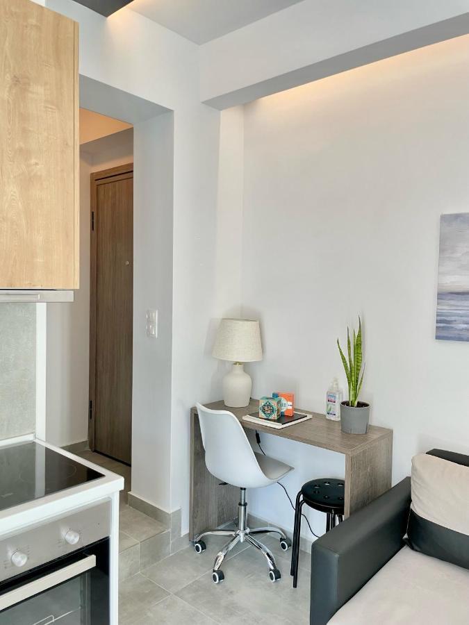 Domus City Apartment With Wonderful Balcony Tesalonika Bagian luar foto