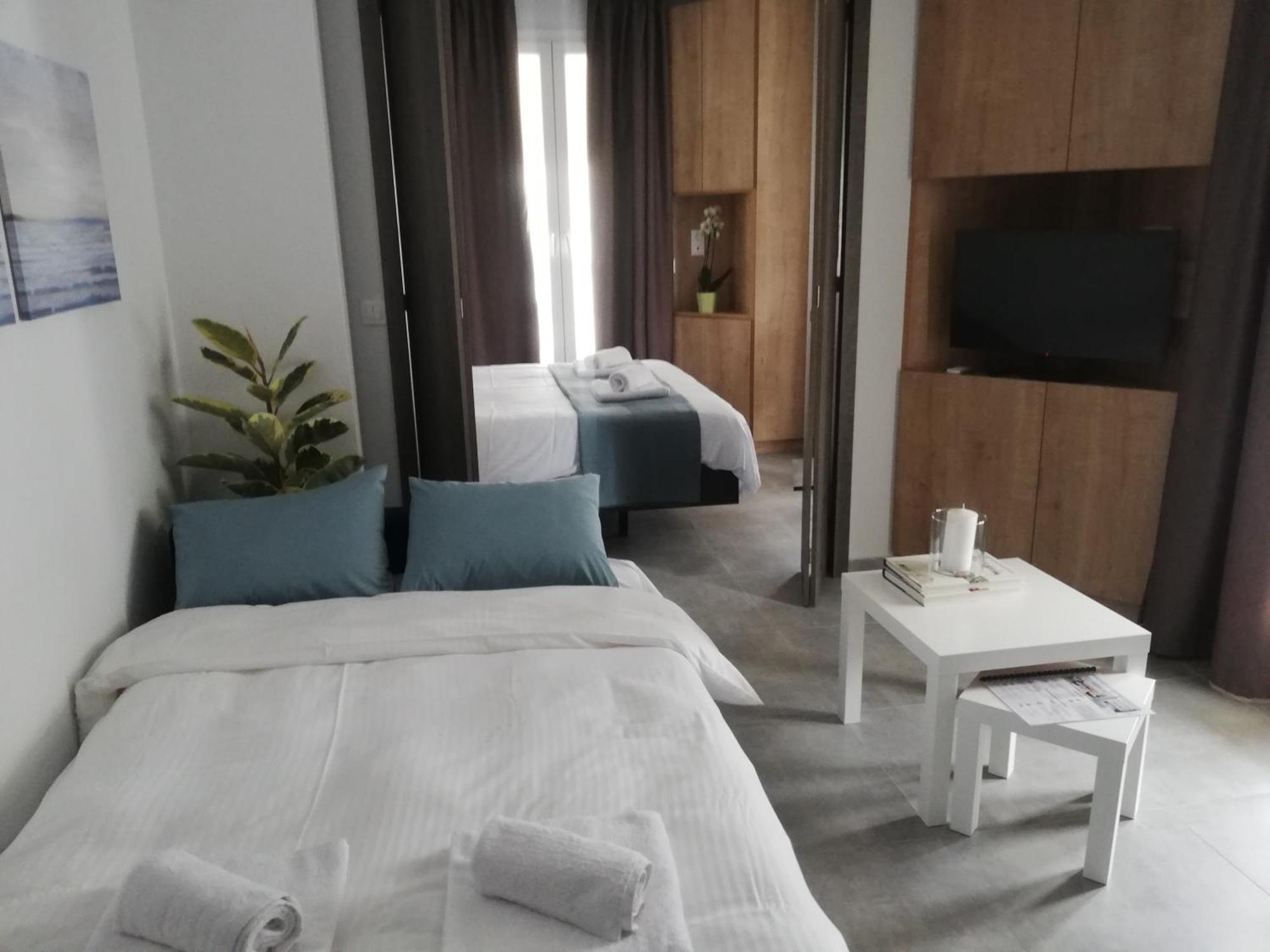 Domus City Apartment With Wonderful Balcony Tesalonika Bagian luar foto