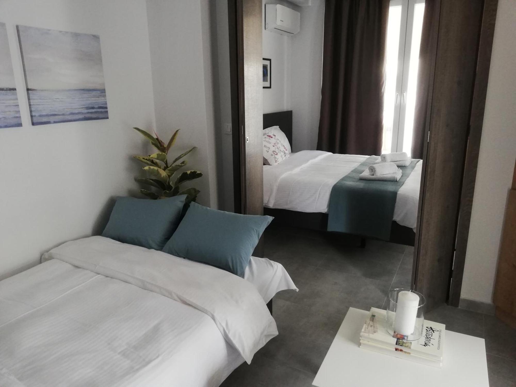 Domus City Apartment With Wonderful Balcony Tesalonika Bagian luar foto